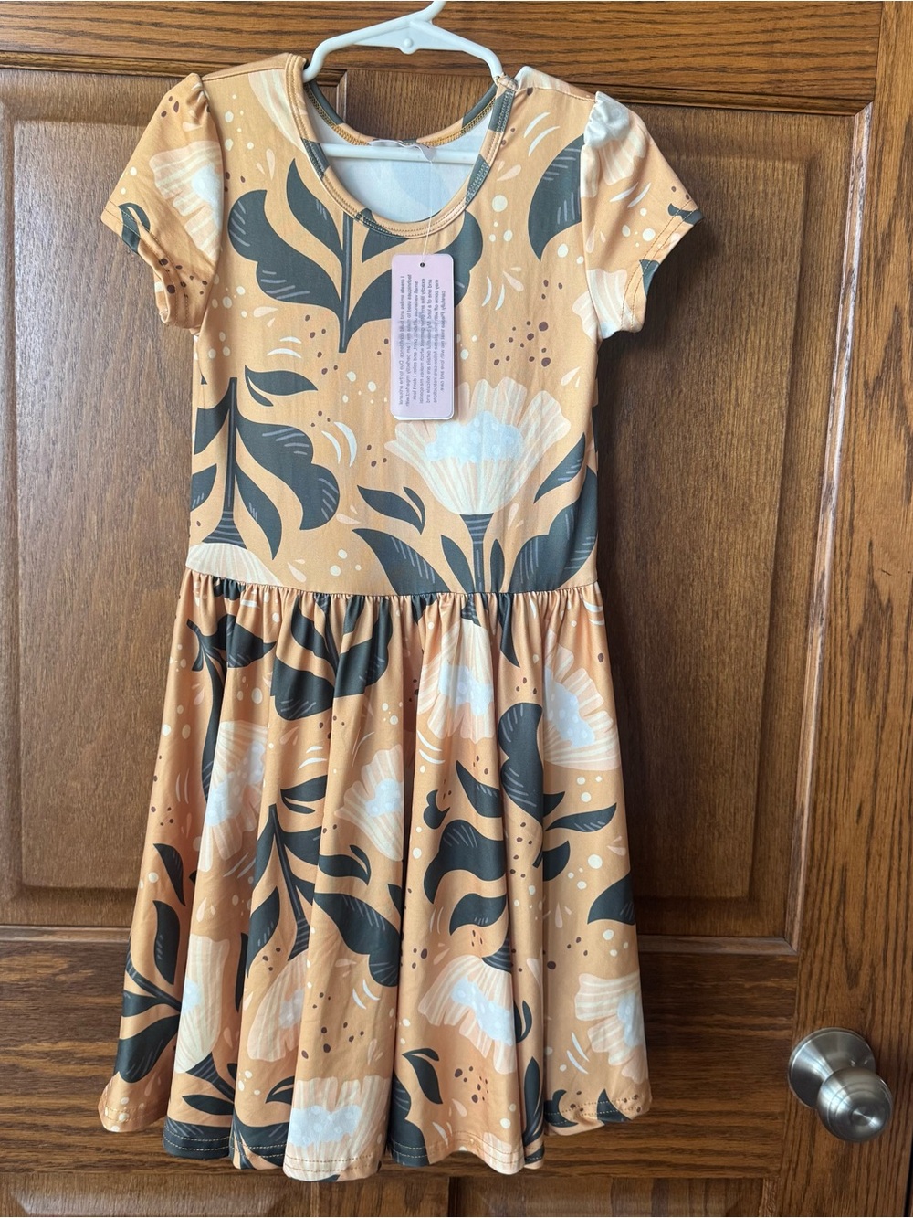 DotDot Smile Girls' Gold Floral Twirl Dress 5/6 NWT